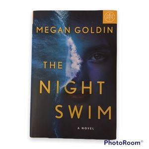 🖤✨The Night Swim by Megan Goldin